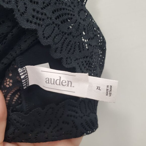 Auden Lightly Lined Crossback Bralette Black Crocheted Lace Wireless Bra Size XL - Picture 3 of 5